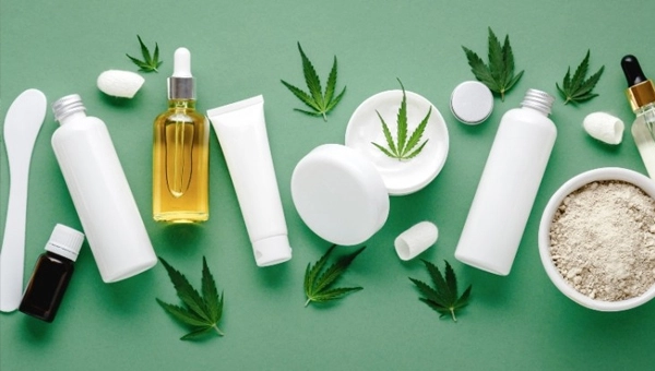 CBD in der Kosmetik: Mehr als nur ein Trend?